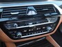 BMW 5-Serie 530i High Executive | Panoramadak | Sfeerverlichting | Apple Carplay | Cruise Control |