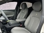 Lynk & Co 02 More 66 kWh | Trekhaak | Panoramadak | 360 camera | Harman Kardon audio | Dodehoekdetectie | Stoel/Stuurverwarming | Apple CarPlay/Android Auto | 20"LM-velgen | Elektrisch bedienbare voorstoelen met geheugenfunctie | Klimaat warmtepomp | Elektrisch bedienbare achterklep |