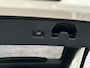 Lynk & Co 02 More 66 kWh | Trekhaak | Panoramadak | 360 camera | Harman Kardon audio | Dodehoekdetectie | Stoel/Stuurverwarming | Apple CarPlay/Android Auto | 20"LM-velgen | Elektrisch bedienbare voorstoelen met geheugenfunctie | Klimaat warmtepomp | Elektrisch bedienbare achterklep |