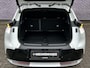 Lynk & Co 02 More 66 kWh | Trekhaak | Panoramadak | 360 camera | Harman Kardon audio | Dodehoekdetectie | Stoel/Stuurverwarming | Apple CarPlay/Android Auto | 20"LM-velgen | Elektrisch bedienbare voorstoelen met geheugenfunctie | Klimaat warmtepomp | Elektrisch bedienbare achterklep |
