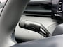 Lynk & Co 02 More 66 kWh | Trekhaak | Panoramadak | 360 camera | Harman Kardon audio | Dodehoekdetectie | Stoel/Stuurverwarming | Apple CarPlay/Android Auto | 20"LM-velgen | Elektrisch bedienbare voorstoelen met geheugenfunctie | Klimaat warmtepomp | Elektrisch bedienbare achterklep |