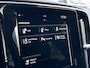 Volvo XC40 1.5 T4 Recharge Inscription Expression | Apple Carplay + Android | Parkeersensoren | Stuur- Stoelverwarming V + A