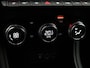 Renault Captur 1.3 TCe 140pk Intens | Stoel- en stuurwielverwarming | 360 graden camera | 1500kg geremd | Lederen bekleding | Voorruitverwarming |