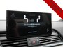 Audi Q5 50 TFSI e S Line PHEV 300pk Dealer O.H. | Trekhaak Af Fabriek | Panodak | 360 Camera | Adaptive Cruise | Sportstoelen Memory & Verwarmd | Park Assist | Navigatie | DAB | Standkachel | Plug In Hybrid |