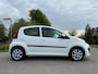 Peugeot 107 1.0 Active / 1e Eigenaar / slechts 64.865 km / 2x Camera / Airco / PDC / LED / 14" Velgen / Goed Onderhouden! /