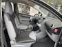 Peugeot 107 1.0-12V XR 3Drs Beurt Weinig km NAP APK