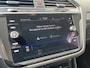 Volkswagen Tiguan 1.4 TSI eHybrid R-Line Business / AUTOMAAT/ 245 PK/ 2X R-LINE/ ACC/ PARK.SENSOREN V+A/ CAMERA/ DODEHOEK/ KEYLESS/ APP-CONNECT/ ELEK.ACHTERKLEP/ DIGITAL DASH/ NAVI/ DAB/ CLIMA/ LED