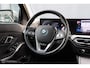 BMW 3-Serie 320e|Stoel & Stuur verwarming|Camera|LED|Carplay