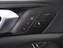 BMW X5 xDrive50e | M-Pakket Pro | Iconic Glow | Carbon in en exterieurpakket | Alcantara Hemel | Travel Pakket | Innovation Pack | Comfort-Pakket Plus | Comfort stoelen | Stoelverwarming/Koeling | SoftClose | 22" Lichtmetalen Jet Black | Fabrieksgarantie tot 08-2027 |