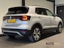 Volkswagen T-Cross 1.0 TSI Life Executive | Stoelverwarming, CarPlay, PDC