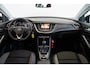 Opel Grandland X 1.2 Turbo Elegance Automaat | Trekhaak | Climate Controle | Camera |  Navigatie | Stoel en Stuurverwarming | Apple Carplay & Android Auto |