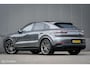 Porsche Cayenne Coupé 3.0 E-Hybrid | Dealer OH | Meesturende As | Sportchono | Stoelkoeling | Dubbel glas | Trekhaak | Panorama | LED | Adaptive | NL auto NAP |