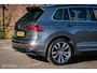 Volkswagen Tiguan 2.0 TSI 4Motion Highline | Panorama | Trekhaak | Virtual cockpit | Camera | Massage | HUD | AWD | Adaptive cruise | LED |