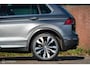 Volkswagen Tiguan 2.0 TSI 4Motion Highline | Panorama | Trekhaak | Virtual cockpit | Camera | Massage | HUD | AWD | Adaptive cruise | LED |