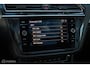 Volkswagen Tiguan 2.0 TSI 4Motion Highline | Panorama | Trekhaak | Virtual cockpit | Camera | Massage | HUD | AWD | Adaptive cruise | LED |