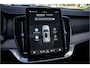 Volvo XC90 T8 Plug-in hybrid AWD ULTRA DARK **Lucht vering** Trekhaak**Panodak B&W**Stoelventilatie+Massage