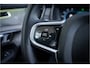 Volvo XC90 T8 Plug-in hybrid AWD ULTRA DARK **Lucht vering** Trekhaak**Panodak B&W**Stoelventilatie+Massage