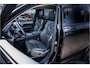 Volvo XC90 T8 Plug-in hybrid AWD ULTRA DARK **Lucht vering** Trekhaak**Panodak B&W**Stoelventilatie+Massage