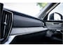 Volvo XC90 T8 Plug-in hybrid AWD ULTRA DARK **Lucht vering** Trekhaak**Panodak B&W**Stoelventilatie+Massage