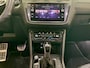 Volkswagen Tiguan 1.5 TSI R-Line / Automaat / PDC V-A Carplay-Android auto / 150PK / Getinte Ramen