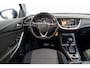 Opel Grandland X 1.2 Turbo Business Executive Automaat | Trekhaak | Stoel & Stuurvewarming | Parkeersensoren | Navigatie | Apple Carplay & Android Auto |