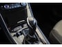 Opel Grandland X 1.2 Turbo Business Executive Automaat | Trekhaak | Stoel & Stuurvewarming | Parkeersensoren | Navigatie | Apple Carplay & Android Auto |