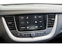 Opel Grandland X 1.2 Turbo Business Executive Automaat | Trekhaak | Stoel & Stuurvewarming | Parkeersensoren | Navigatie | Apple Carplay & Android Auto |