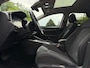 Volkswagen Golf 1.5 eTSI Style | Pano | Massage | IQ Light