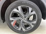 Renault Arkana 1.6 E-Tech Hybrid 145 R.S. Line | Pack Look R.S. Line | Apple Carplay/Android Auto | Achteruitrijcamera | Adaptive Cruise Control | Airco Automatisch | Blind Spot Warning | BOSE Audio | Elektrisch Verstelbare Voorstoelen | Keyless | Leder | Parkeersensoren Rondom | Park Assist | Stoel- en Stuurverwarming | Trekhaak |