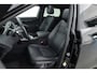 Land Rover Range Rover Evoque 1.5 P300e AWD R-Dynamic | Rijklaar! | Pano | Afn. Trekhaak | Stoelverw. | Cruise | All Season | Elek. stoelen+Leder | 360*+PDC | CarPlay | Elek. Klep V