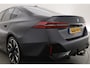 BMW 5-Serie 550e xDrive M-Sport Pro | Rijklaar! | SOH 93.7% | 6-Cilinder | Pano | Elek. Trekhaak | Bowers&Wilkins | Widescreen | Ventilatie | Stoel-stuurverw. | Sfeerverl. | 360*+PDC | LED | Elek. Klep | V