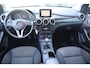 Mercedes-Benz B-klasse 180 | Trekhaak | Rijklaar | Extra set wielen |