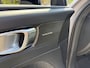 Volvo EX40 Single M Core Business Ed. 70kWh | DEMO | Climate | H&K Audio |