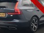 Volvo V60 T6 Recharge AWD R-Design PHEV 340pk Dealer O.H | Trekhaak Af Fabriek | Panodak | Harman / Kardon | Lederen Sportstoelen Memory & Ventilatie | Camera | Keyless | Stuur & Stoelen Verwarmd | Apple Carplay | Virtual | Navigatie | Cruise Control | DAB+ | 18" L.M | Plug In Hybrid |