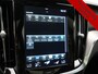 Volvo V60 T6 Recharge AWD R-Design PHEV 340pk Dealer O.H | Trekhaak Af Fabriek | Panodak | Harman / Kardon | Lederen Sportstoelen Memory & Ventilatie | Camera | Keyless | Stuur & Stoelen Verwarmd | Apple Carplay | Virtual | Navigatie | Cruise Control | DAB+ | 18" L.M | Plug In Hybrid |