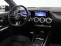 Mercedes-Benz EQA 250+ Business Solution AMG 71 kWh | Panoramaschuifdak | Head-up | Burmester | Winterpakket | Trekhaak |
