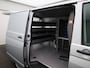 Volkswagen Transporter 2.0 TDI L1H1 150PK | Automaat | Navigatie | Airco | Verwarmbare Voorruit | Multifunctioneel Stuurwiel | Cruise Control | Parkeerhulp Achter | DAB+ | Sortimo |