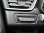 Renault Clio Zen 1.0 SCe 72pk | Navigatie | Climate Control | Cruise Control | Parkeersensoren | Stoelverwarming |