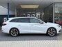 SEAT Leon Sportstourer 1.4 TSI eHybrid PHEV FR 204pk | 88,4% SOH | Trekhaak | Stoel & Stuurverwarming | Adaptive Cruise | Side Assist |