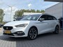 SEAT Leon Sportstourer 1.4 TSI eHybrid PHEV FR 204pk | 88,4% SOH | Trekhaak | Stoel & Stuurverwarming | Adaptive Cruise | Side Assist |