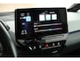 Volkswagen ID.3 204pk 58 kWh First Max HUD Panoramadak Camera Navigatie Stoelverwarming Keyless
