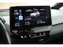 Volkswagen ID.3 204pk 58 kWh First Max HUD Panoramadak Camera Navigatie Stoelverwarming Keyless
