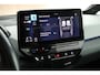 Volkswagen ID.3 204pk 58 kWh First Max HUD Panoramadak Camera Navigatie Stoelverwarming Keyless