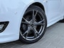 Ford Focus Wagon 1.0 ST-Line | Navigatie | Origineel NL | Distributieriem vervangen! | Cruise control | Parkeersensoren |
