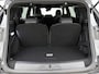 Peugeot e-5008 Allure Long Range 97 kWh 210pk Automaat | Tot 677km WLTP | Warmtepomp |  Panoramic Navigation Pack | Trekhaak | 19"LMV | Dakrails |