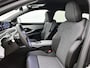 Peugeot e-5008 Allure Long Range 97 kWh 210pk Automaat | Tot 677km WLTP | Warmtepomp |  Panoramic Navigation Pack | Trekhaak | 19"LMV | Dakrails |