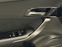 MG MG4 ELECTRIC LUXURY LONG RANGE 204 PK 64 KWH FABRIEKGARANTIE TOT 2031 !!! NAVIGATIE ADAPTIVE CRUISE CONTROL APPLE CARPLAY/ANDROID 360 CAMERA STOEL EN STUURVERWARMING DODEHOEKSENSOREN RIJSTROOKSENSOREN KEYLESS GO ZEER MOOI !!