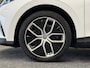 MG MG4 ELECTRIC LUXURY LONG RANGE 204 PK 64 KWH FABRIEKGARANTIE TOT 2031 !!! NAVIGATIE ADAPTIVE CRUISE CONTROL APPLE CARPLAY/ANDROID 360 CAMERA STOEL EN STUURVERWARMING DODEHOEKSENSOREN RIJSTROOKSENSOREN KEYLESS GO ZEER MOOI !!