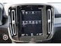 Volvo XC40 1.5 T5 Recharge R-Design | Plug-in Hybrid (PHEV) | 360 Graden Camera | Panoramadak | Harman Kardon Audio | Trekhaak | Stoelverwarming | Keyless Entry | Elektrische Achterklep | Navigatie | Apple Carplay | Android Auto