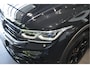 Volkswagen Tiguan 1.4 TSI eHybrid 2X R-LINE Black Style navi camera led pdc 19 inch !!